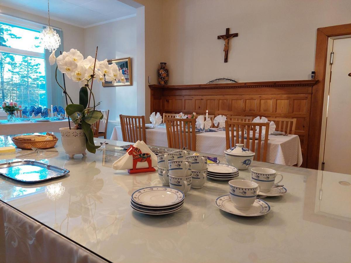 Birgittagarden - Gaesthem - Birgittasystrarna Bed & Breakfast ฟาลัน ภายนอก รูปภาพ